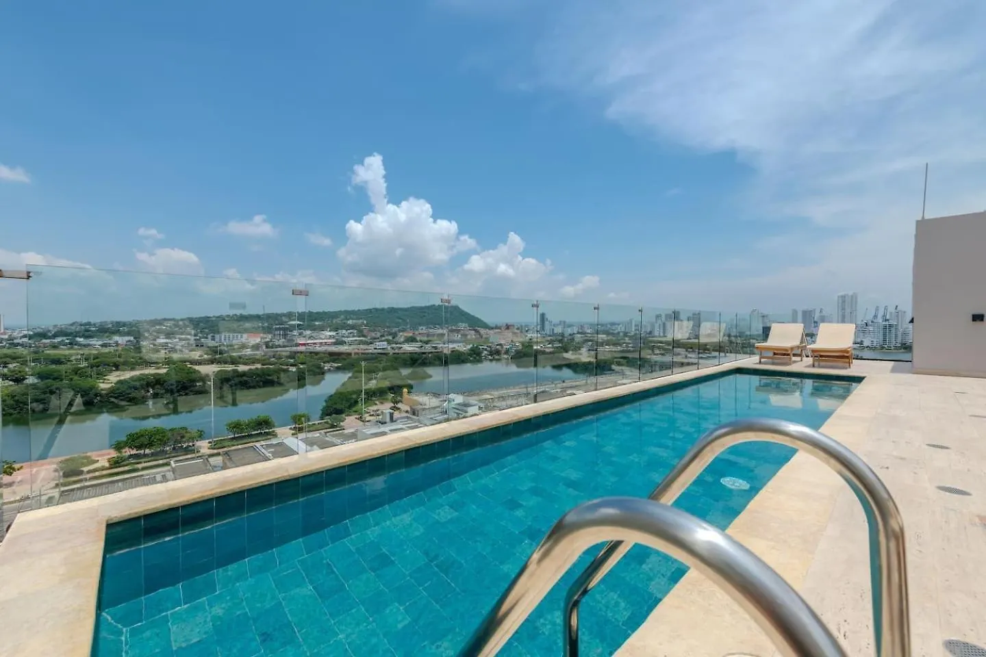 Trendy Loft In Old City - Rooftop Pool Cartagena